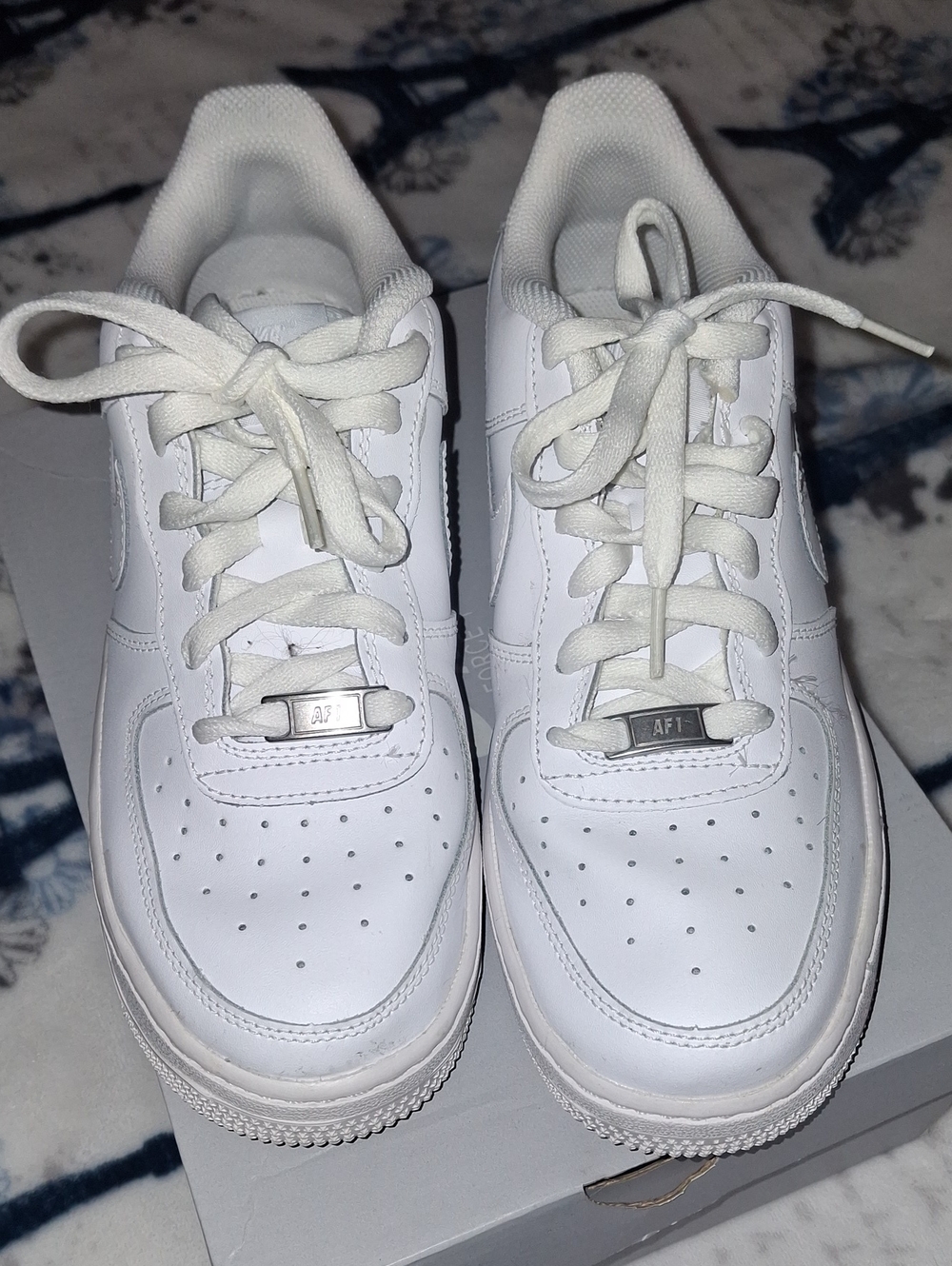 Nike White Low-Top Kids' Sneakers